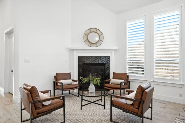 220 Corazon, Boerne, TX 78006