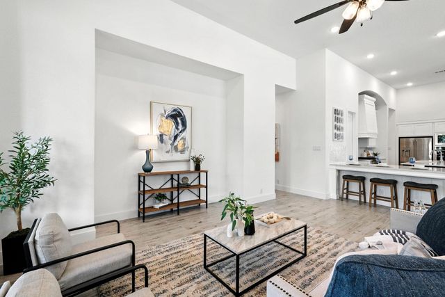 220 Corazon, Boerne, TX 78006