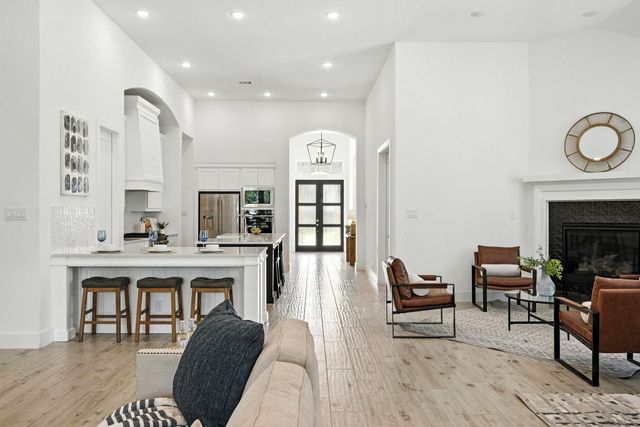 220 Corazon, Boerne, TX 78006