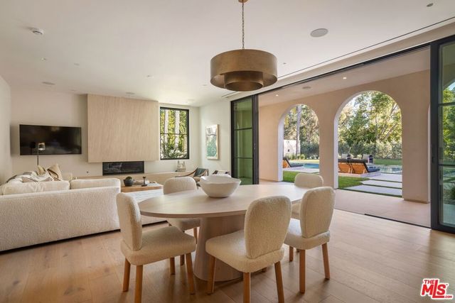 9951 Liebe Drive, Beverly Hills, CA 90210