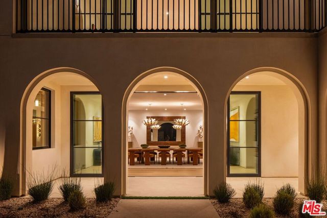 9951 Liebe Drive, Beverly Hills, CA 90210