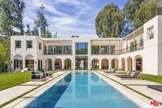 9951 Liebe Drive, Beverly Hills, CA 90210