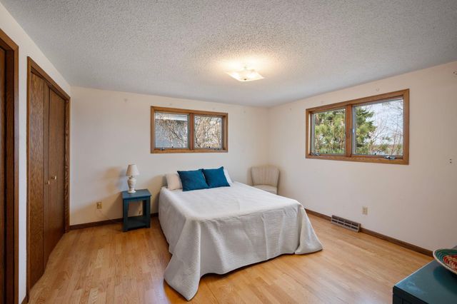 3521 Interlachen Drive NE, Ham Lake, MN 55304