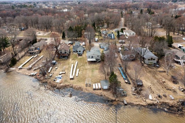 3521 Interlachen Drive NE, Ham Lake, MN 55304