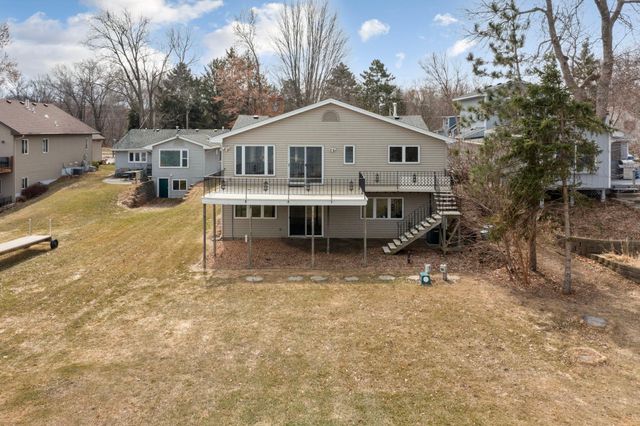 3521 Interlachen Drive NE, Ham Lake, MN 55304