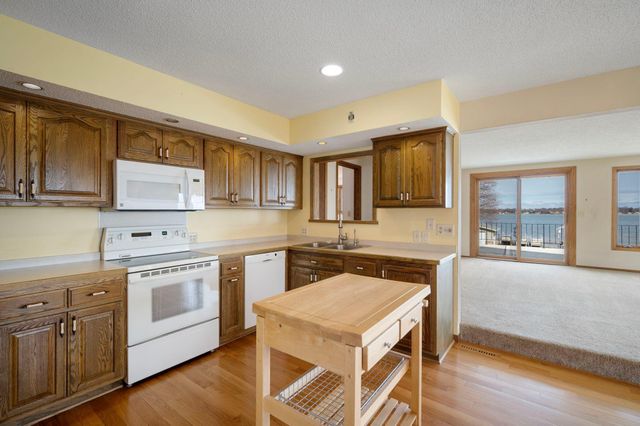 3521 Interlachen Drive NE, Ham Lake, MN 55304