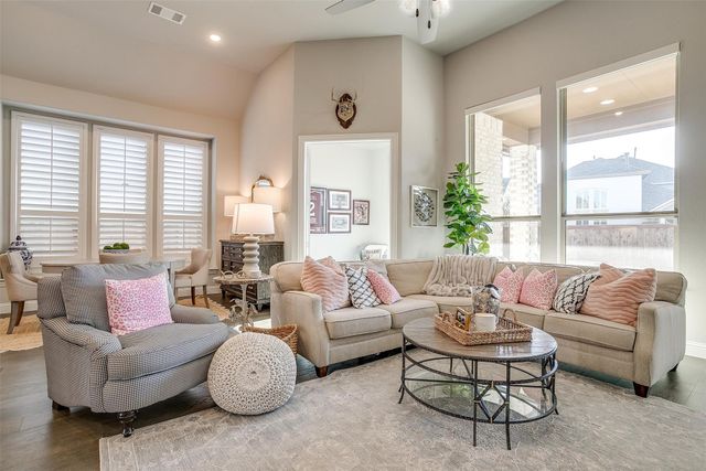 14317 Overlook Park Drive, Fort Worth, TX 76008