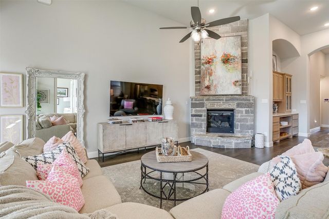 14317 Overlook Park Drive, Fort Worth, TX 76008