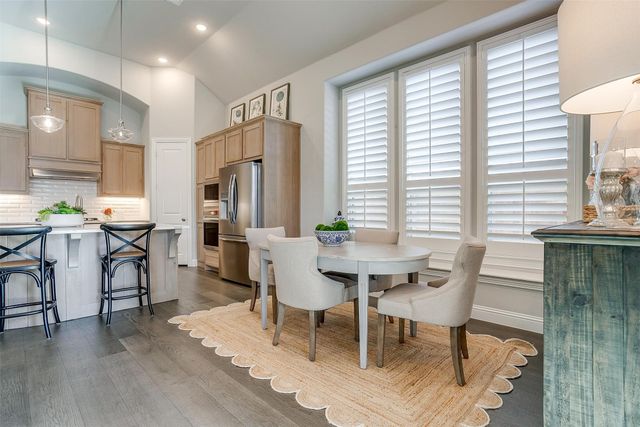 14317 Overlook Park Drive, Fort Worth, TX 76008