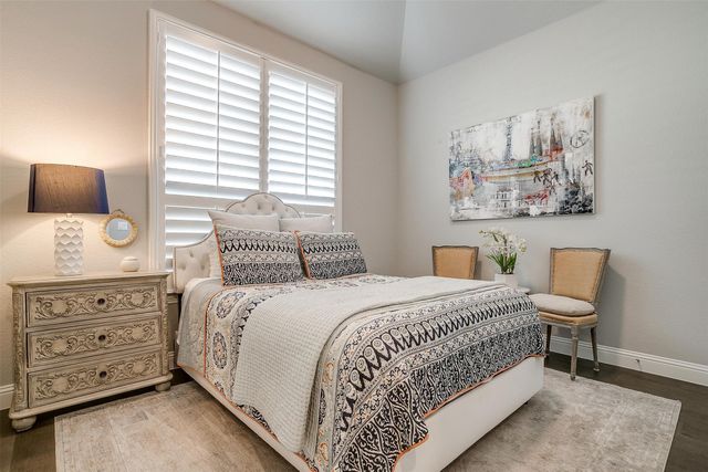 14317 Overlook Park Drive, Fort Worth, TX 76008