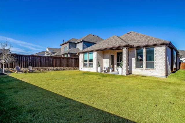 14317 Overlook Park Drive, Fort Worth, TX 76008