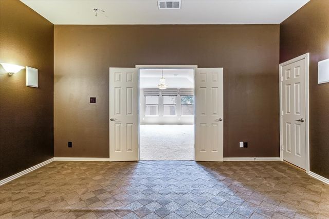 626 Waters Edge Way, Murphy, TX 75094