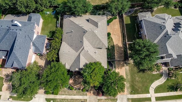 626 Waters Edge Way, Murphy, TX 75094