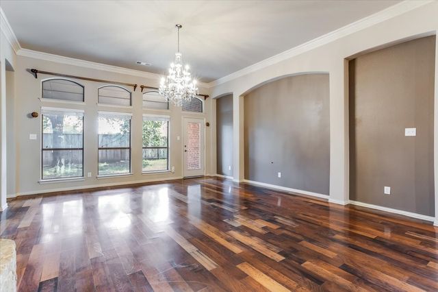 626 Waters Edge Way, Murphy, TX 75094