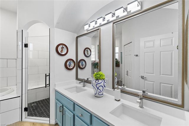 3261 8th AVE SE, Naples, FL 34117