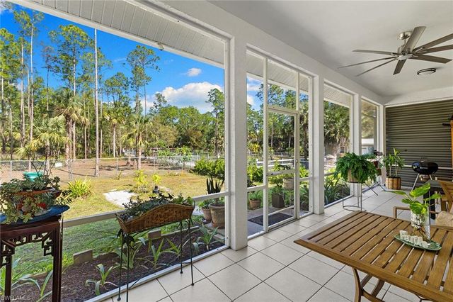 3261 8th AVE SE, Naples, FL 34117