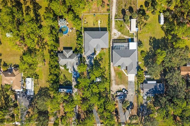 3261 8th AVE SE, Naples, FL 34117
