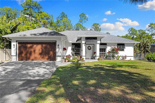 3261 8th AVE SE, Naples, FL 34117