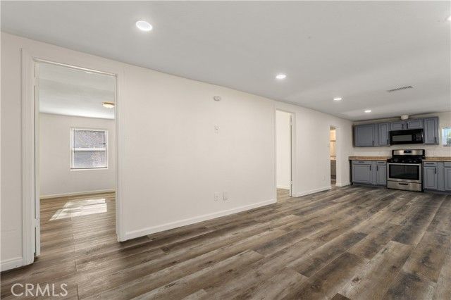 7581 Knott Ave, Buena Park, CA 90620