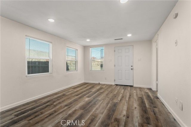 7581 Knott Ave, Buena Park, CA 90620