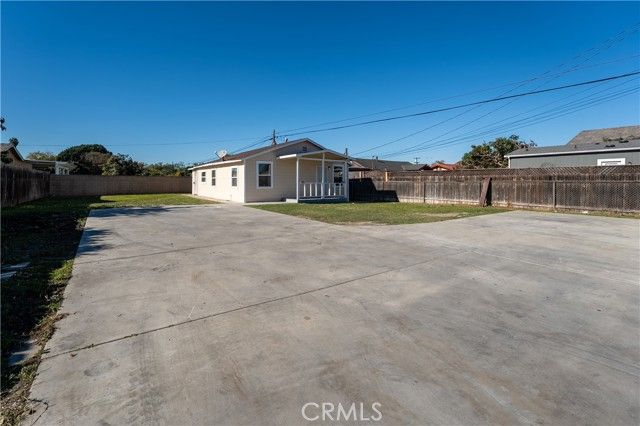 7581 Knott Ave, Buena Park, CA 90620