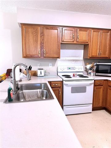 116 Oakwood Avenue, Fairhope, AL 36532