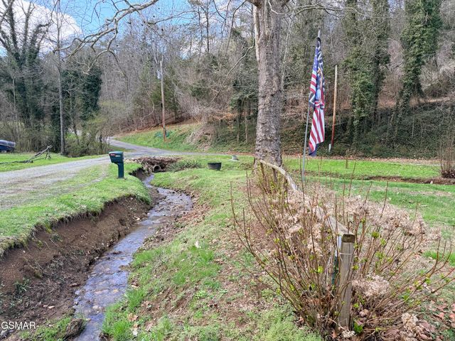 580 Hale Brook Road, Newport, TN 37821