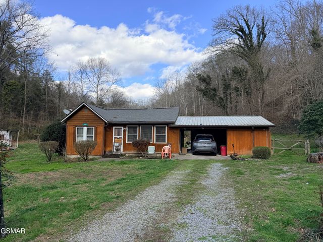 580 Hale Brook Road, Newport, TN 37821