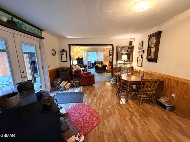 580 Hale Brook Road, Newport, TN 37821