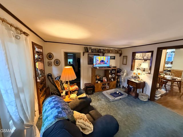 580 Hale Brook Road, Newport, TN 37821