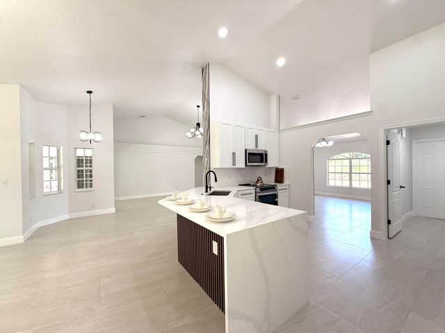 17770 75TH Place N, The Acreage, FL 33470