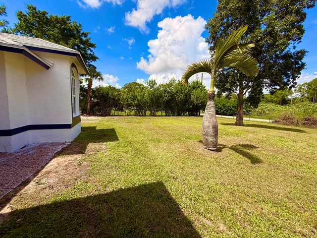 17770 75TH Place N, The Acreage, FL 33470
