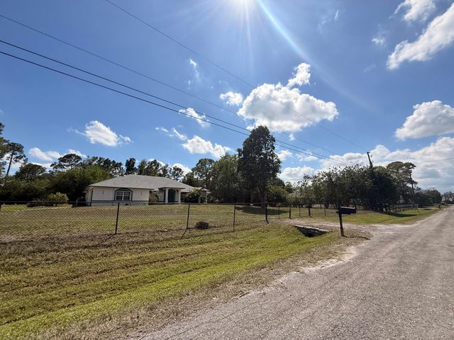 17770 75TH Place N, The Acreage, FL 33470
