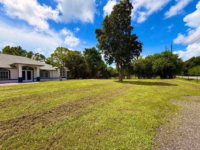 17770 75TH Place N, The Acreage, FL 33470