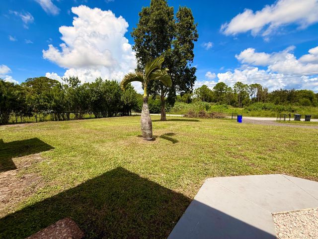 17770 75TH Place N, The Acreage, FL 33470