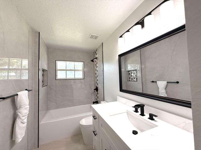 17770 75TH Place N, The Acreage, FL 33470