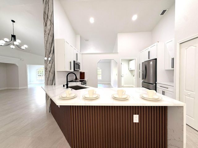 17770 75TH Place N, The Acreage, FL 33470