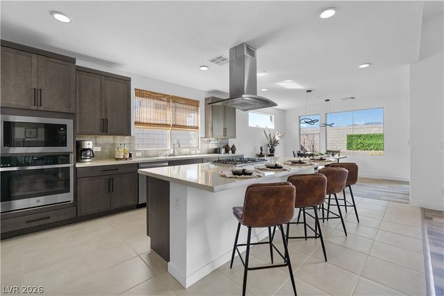 9783 Evergreen Pine Street, Las Vegas, NV 89166