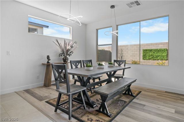 9783 Evergreen Pine Street, Las Vegas, NV 89166