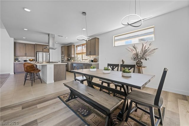 9783 Evergreen Pine Street, Las Vegas, NV 89166