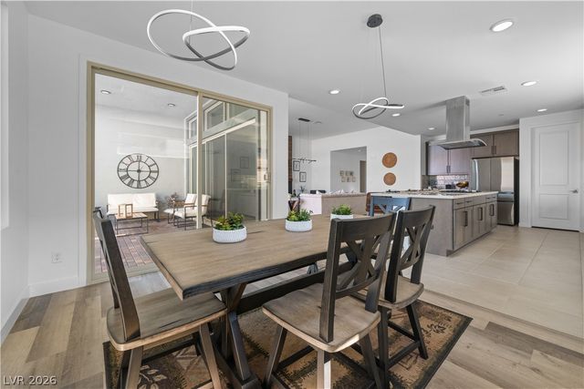 9783 Evergreen Pine Street, Las Vegas, NV 89166