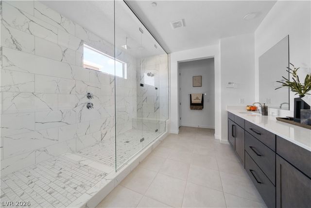 9783 Evergreen Pine Street, Las Vegas, NV 89166