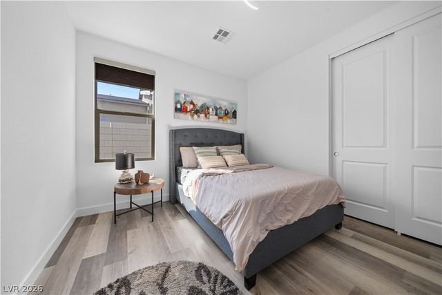 9783 Evergreen Pine Street, Las Vegas, NV 89166