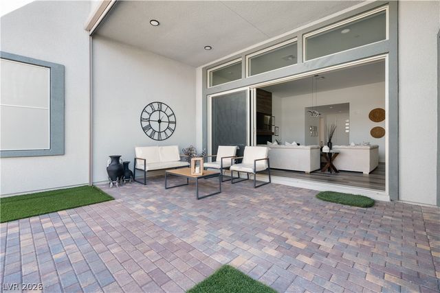 9783 Evergreen Pine Street, Las Vegas, NV 89166