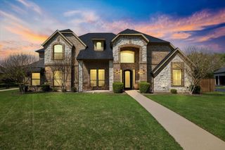 319 Fountain Creek Court, Ovilla, TX 75154