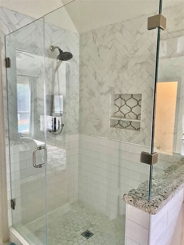 819 Shady Meadow Drive, Lewisville, TX 75077