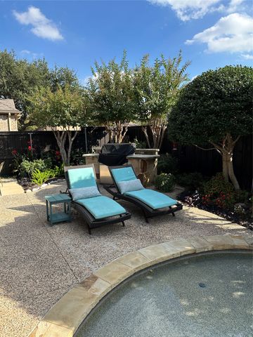 819 Shady Meadow Drive, Lewisville, TX 75077