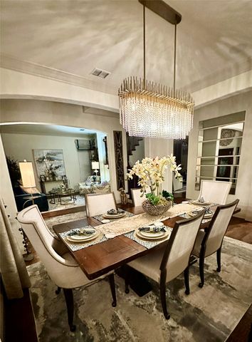 819 Shady Meadow Drive, Lewisville, TX 75077