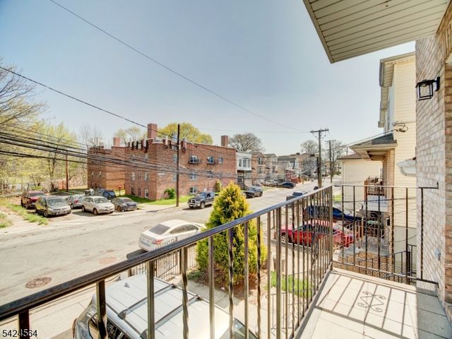 54 Bragaw Ave 3, Newark City, NJ 07112