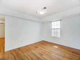 54 Bragaw Ave 3, Newark City, NJ 07112